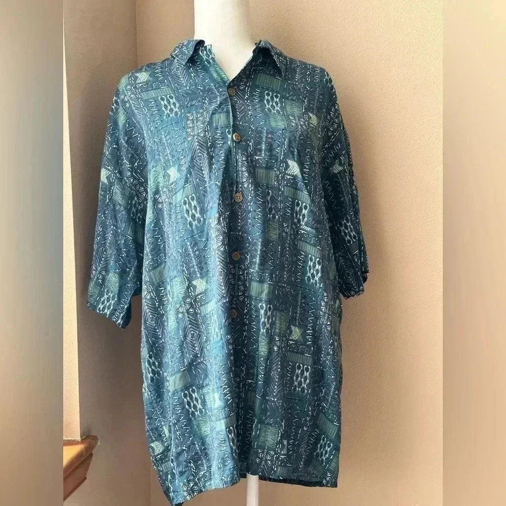 Morro bay size large tropical Hawaiian shirt
